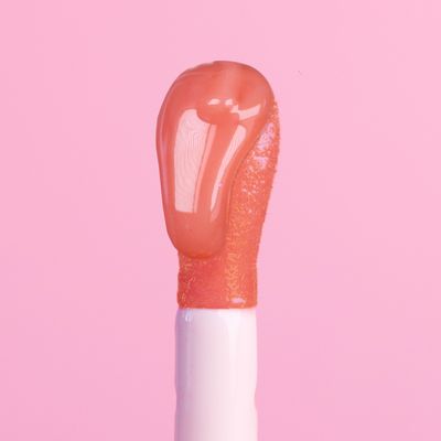 Glossy Lip Oil Plump  Spicy Peach